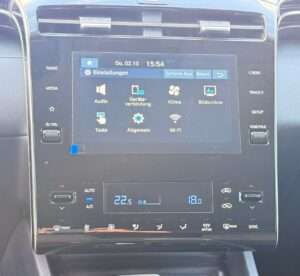 hyundai tucson display probleme, hyundai tucson display löst sich.